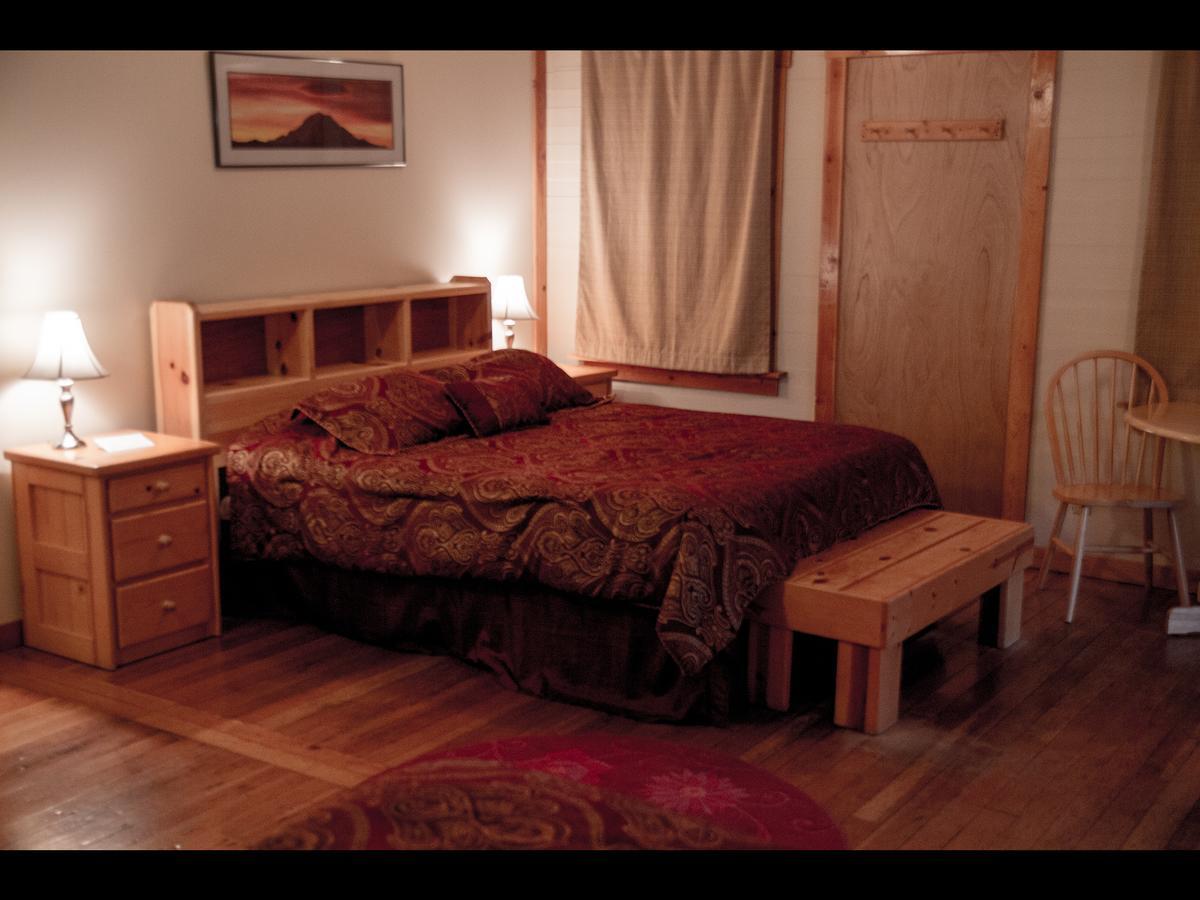 Whittaker'S Motel & Historic Bunkhouse Ashford Quarto foto